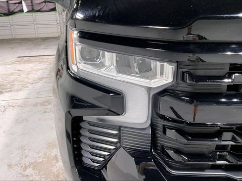 Used 2023 Chevrolet Silverado 1500 LT Trail Boss w/ LPO, Dark Essentials Package AWD/4WD image 37