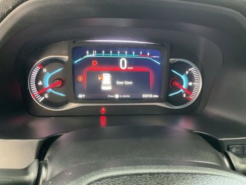 Used 2022 Honda Pilot Touring image 10