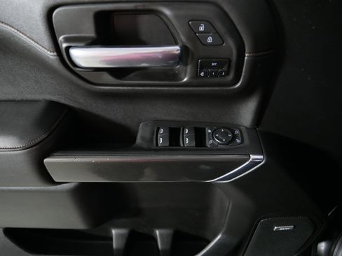 Used 2021 GMC Sierra 1500 AT4 w/ AT4 Premium Package AWD/4WD image 19