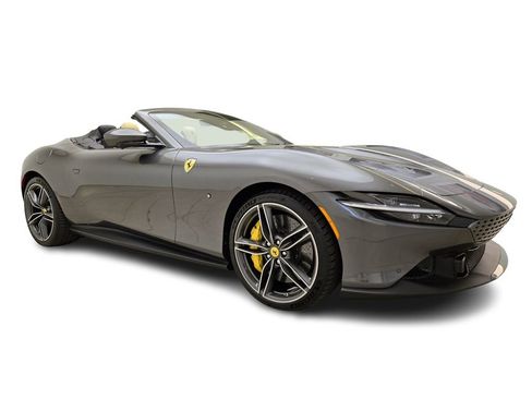 Used 2024 Ferrari Roma Spider RWD image 3
