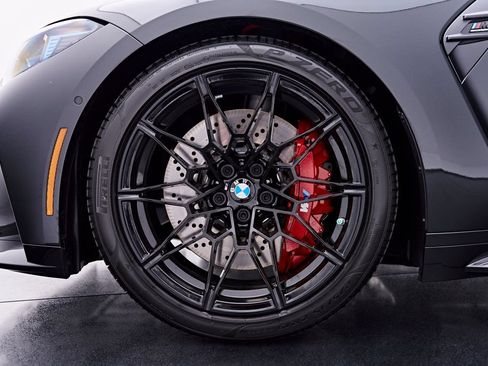 Used 2027 BMW M3 Competition AWD/4WD image 4