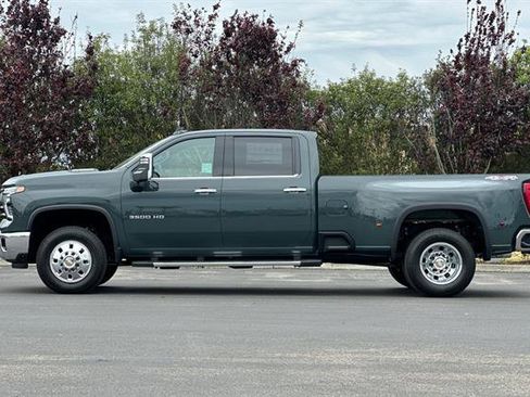 New 2026 Chevrolet Silverado 3500 LTZ w/ LTZ Plus Package AWD/4WD image 7