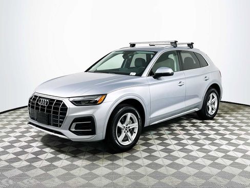 Certified 2023 Audi Q5 2.0T Premium w/ Convenience Package AWD/4WD image 3
