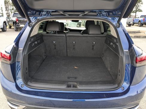 Used 2023 Buick Envision Essence image 5