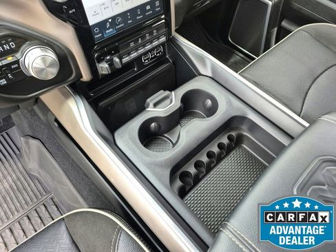 Used 2024 RAM 2500 Laramie image 15