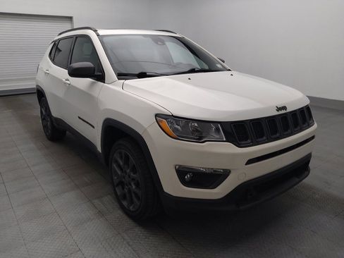 Used 2021 Jeep Compass Latitude w/ Sun and Sound Group AWD/4WD image 13