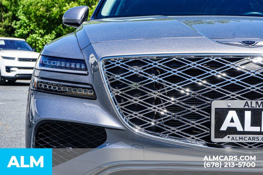 Used 2025 Genesis GV80 2.5T Standard AWD/4WD image 11