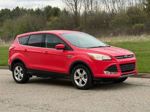 Used 2015 Ford Escape SE AWD/4WD image 37