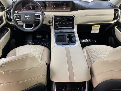 New 2026 Nissan Armada Platinum image 17