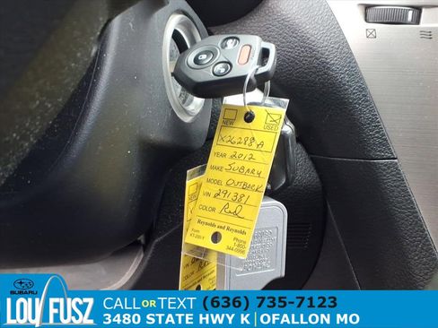 Used 2012 Subaru Outback 2.5i w/ Alloy Wheel Pkg image 16