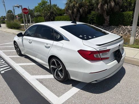Used 2022 Honda Accord Sport image 3