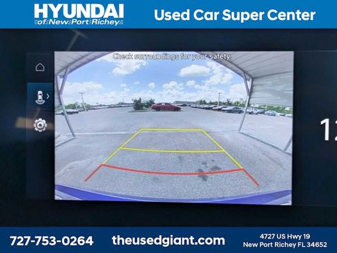 Certified 2025 Hyundai Elantra SEL FWD image 21