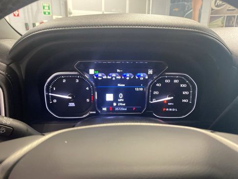 Used 2023 GMC Sierra 2500 Denali w/ Denali Ultimate Package image 21