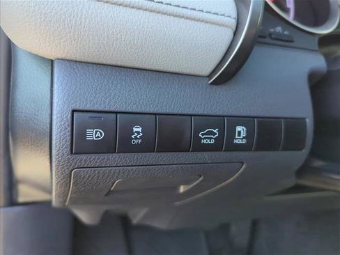 Certified 2022 Toyota Camry XLE FWD image 12