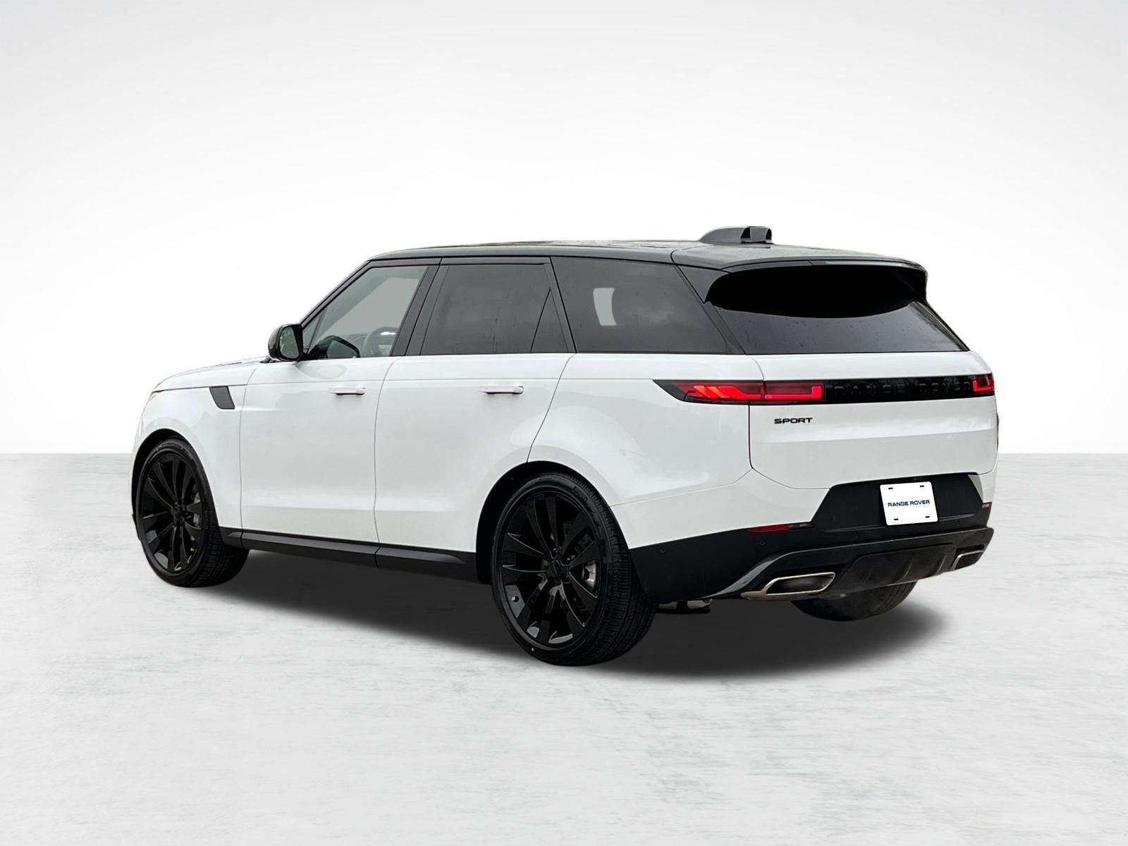 New 2026 Land Rover Range Rover Sport SE AWD/4WD image 3