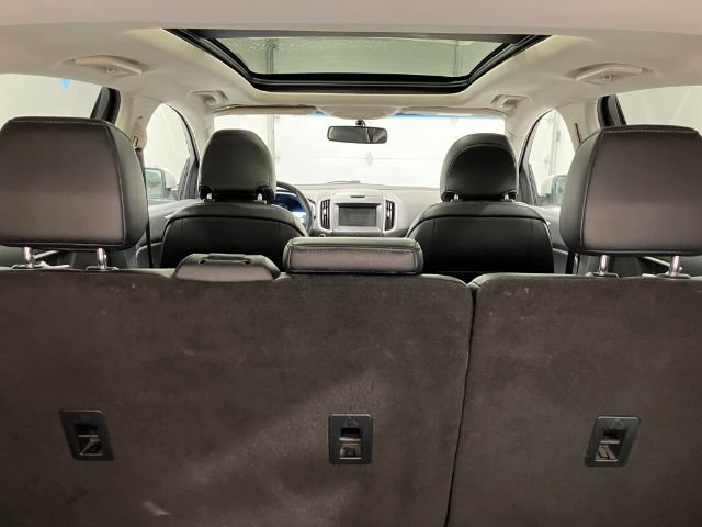 Used 2015 Ford Edge SEL w/ Equipment Group 201A FWD image 56