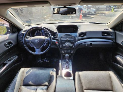 Used 2013 Acura ILX w/ Technology Package image 23