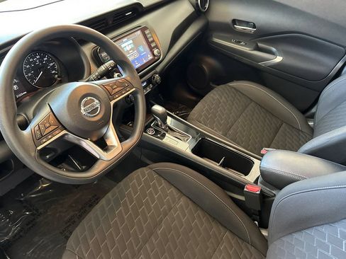 Used 2021 Nissan Kicks SV FWD image 10