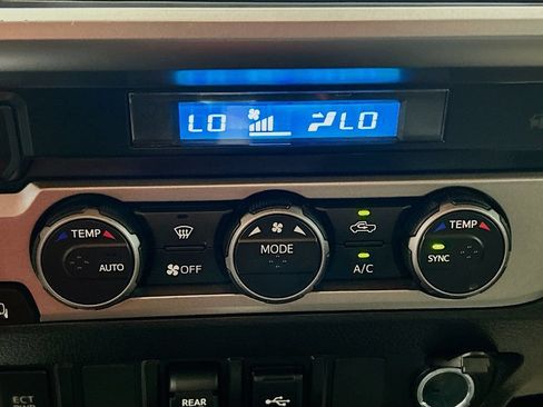 Used 2023 Toyota Tacoma SR5 RWD image 11