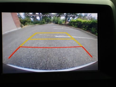 Used 2019 Hyundai Veloster 2.0 FWD image 9