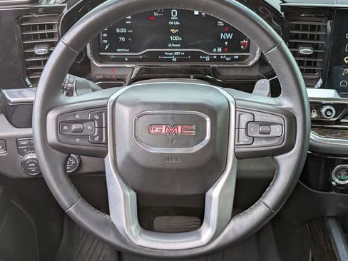 Used 2023 GMC Sierra 1500 Elevation image 11