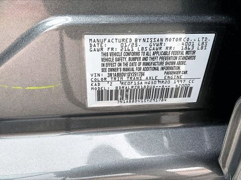 Certified 2025 Nissan Sentra SR image 33
