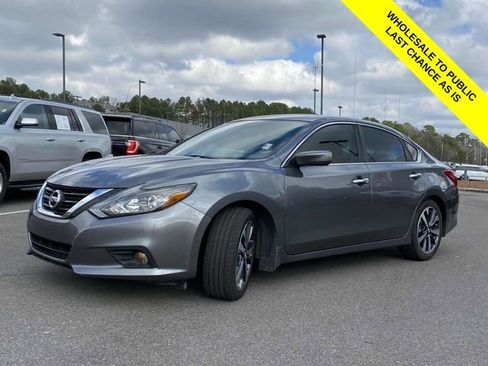 Used 2016 Nissan Altima 2.5 SR image 8