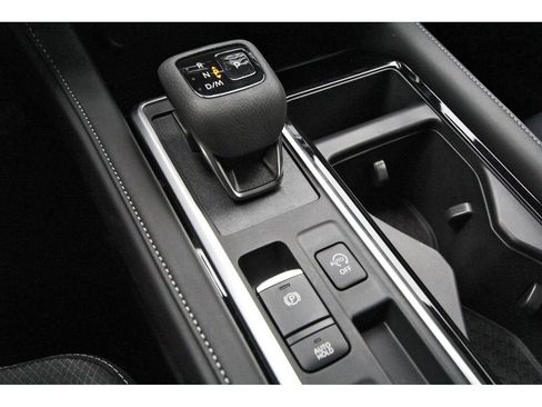 New 2026 Nissan Pathfinder SV FWD image 19
