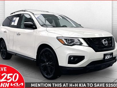Used 2018 Nissan Pathfinder SL w/ Midnight Edition Package