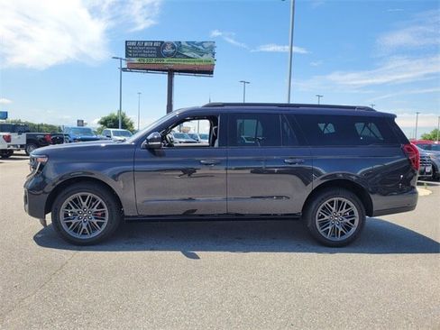 New 2025 Ford Expedition Max Platinum w/ Stealth Performance Package image 4