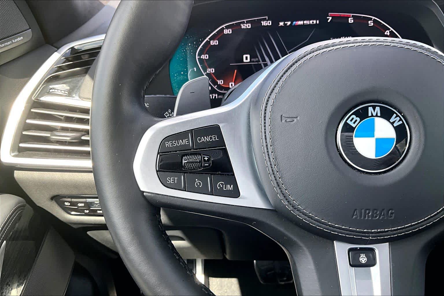 Used 2022 BMW X7 M50i w/ Cold Weather Package AWD/4WD image 20