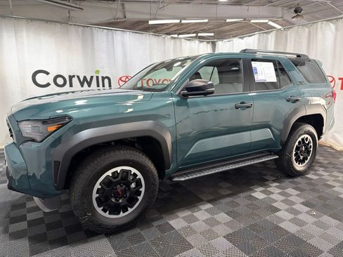 Used 2026 Toyota 4Runner 4WD image 4
