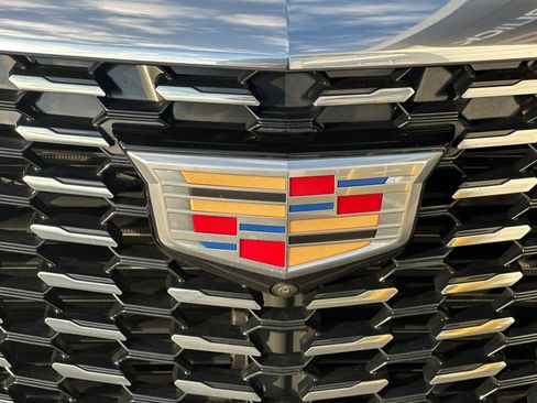 Used 2025 Cadillac XT5 Premium Luxury w/ Technology Package image 40