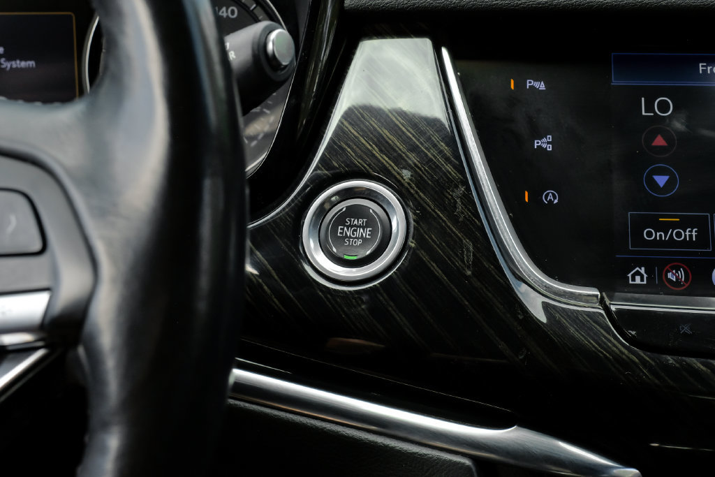 Used 2020 Cadillac XT6 Premium Luxury FWD image 25