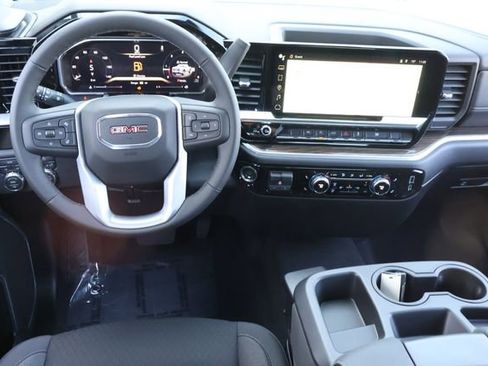 New 2026 GMC Sierra 1500 Elevation image 18