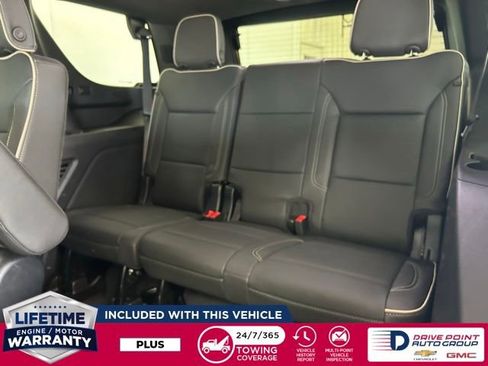 Used 2023 GMC Yukon SLT w/ SLT Luxury Package AWD/4WD image 21