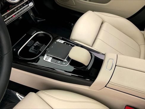 Used 2020 Mercedes-Benz A 220 4MATIC image 18