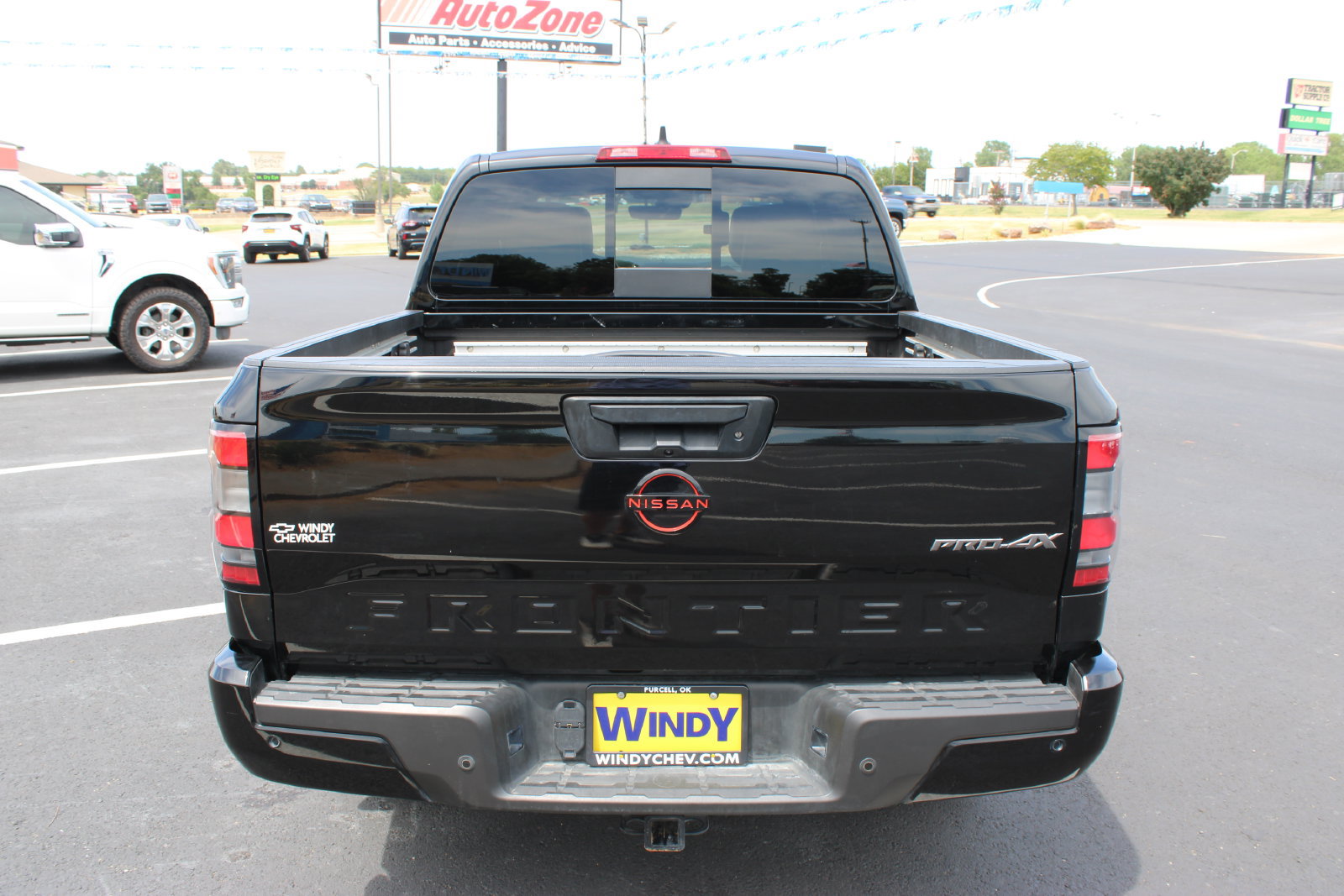 Used 2023 Nissan Frontier PRO-4X w/ Pro-4X Premium Package AWD/4WD image 7