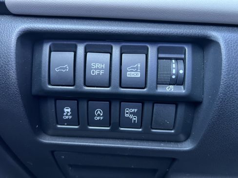 Used 2023 Subaru Forester Limited AWD/4WD image 24