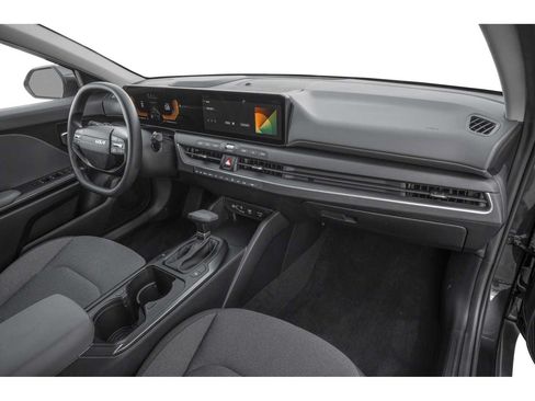 Certified 2025 Kia K4 FWD image 11