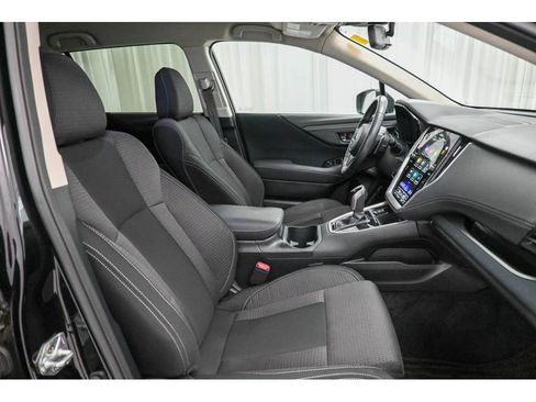 Used 2023 Subaru Outback Premium image 15