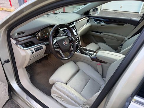Used 2014 Cadillac XTS Premium FWD image 24