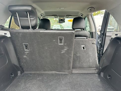 Used 2019 Chevrolet Trax LT w/ LT Convenience Package image 46