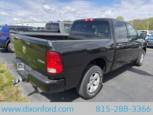 Used 2018 RAM 1500 Express AWD/4WD image 6