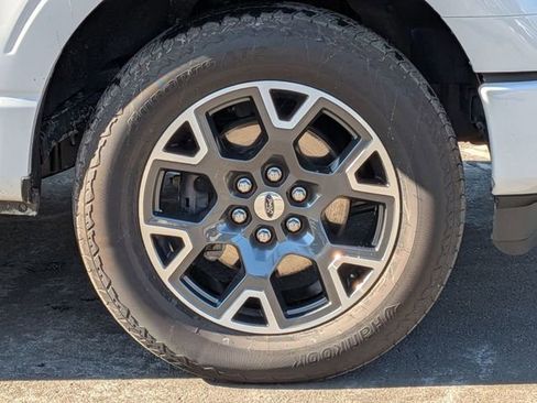 Used 2024 Ford F150 STX image 32