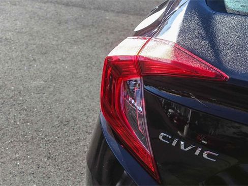 Used 2016 Honda Civic LX image 8