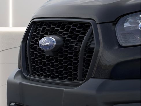New 2025 Ford Transit 250 Low Roof RWD image 17