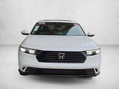 Used 2024 Honda Accord EX image 2