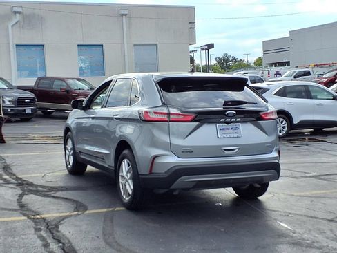 Certified 2024 Ford Edge SEL w/ Convenience Package AWD/4WD image 5