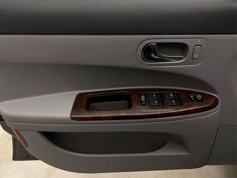 Used 2007 Buick LaCrosse CX w/ Chrome Enhancement Package FWD image 25